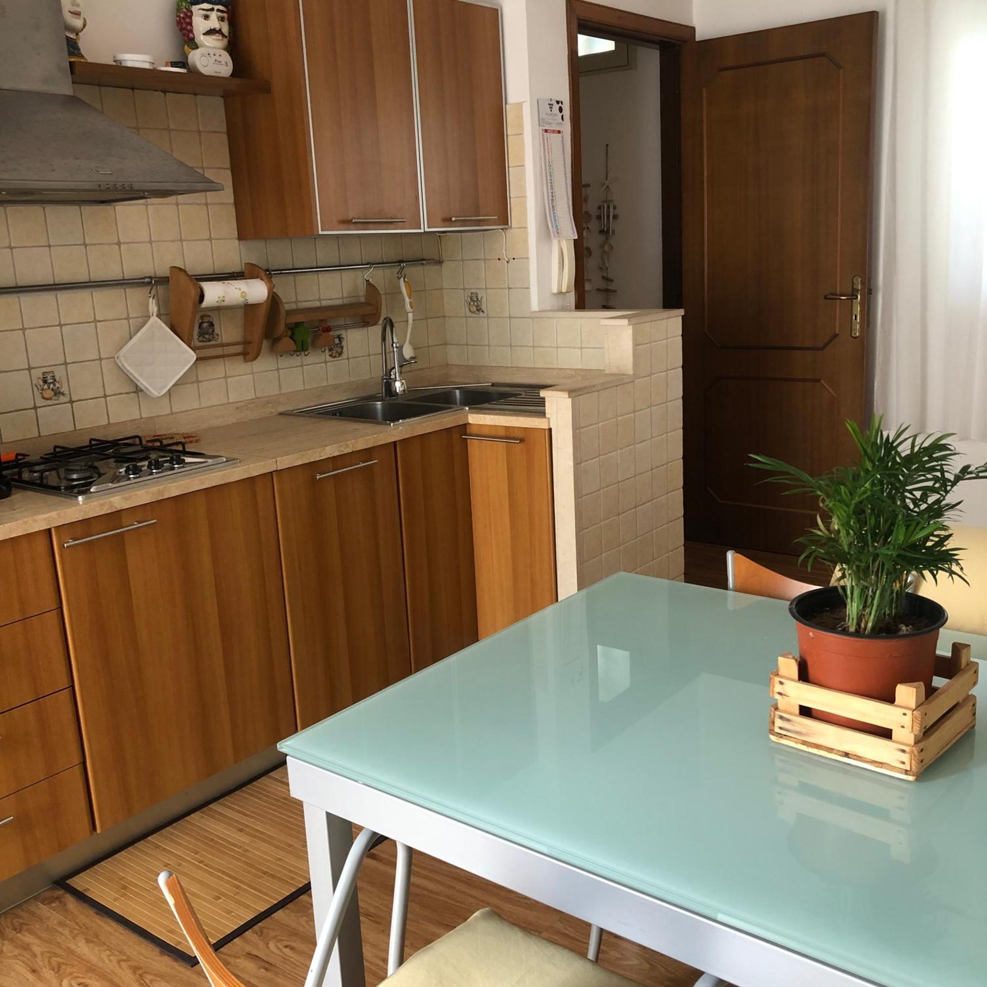 Casa Dorina Charme E Comfort A 100 M Dal Mare ドンナルカタ エクステリア 写真